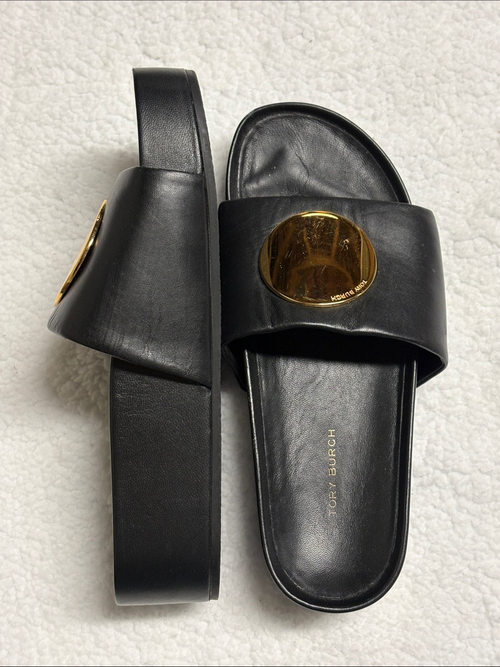 Tory Burch size 7 Black Leather Slide Sandals with Gold circle - scuffed